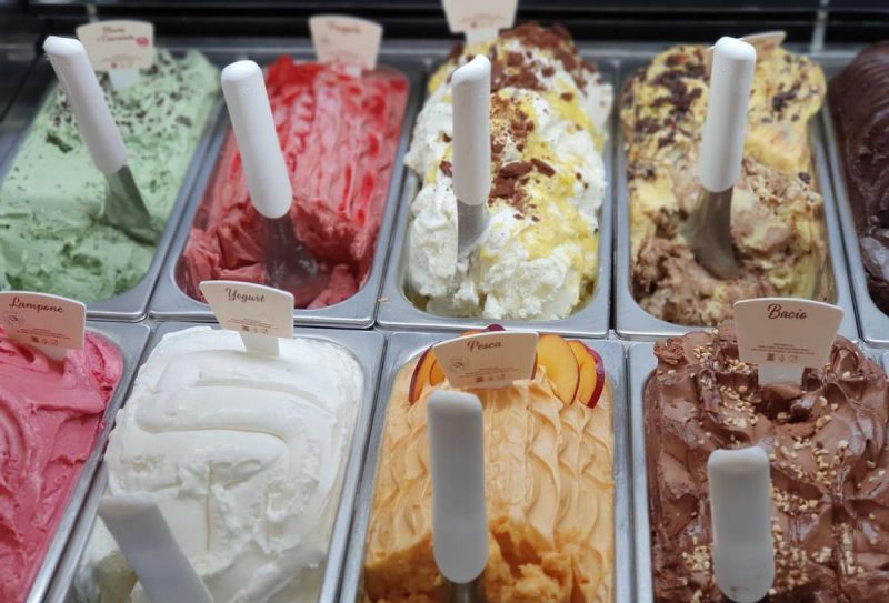 Jajan Es Krim Yang Sangat Viral Dan Juga Enak