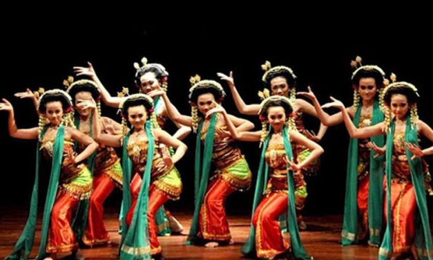 West Java Memiliki Tarian Tradisional Yaitu Jaipong