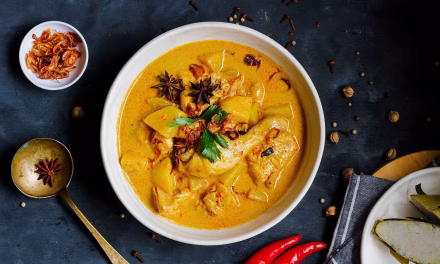 Masakan Berkuah Indonesia Yang Begitu Terkenal Yaitu Gulai