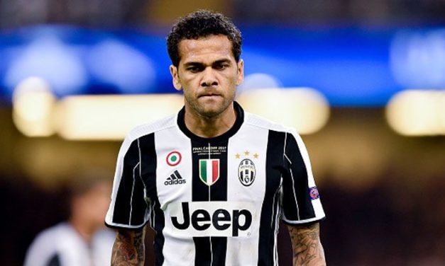 Bek Kanan Sepakbola Terbaik Di Dunia Dani Alves