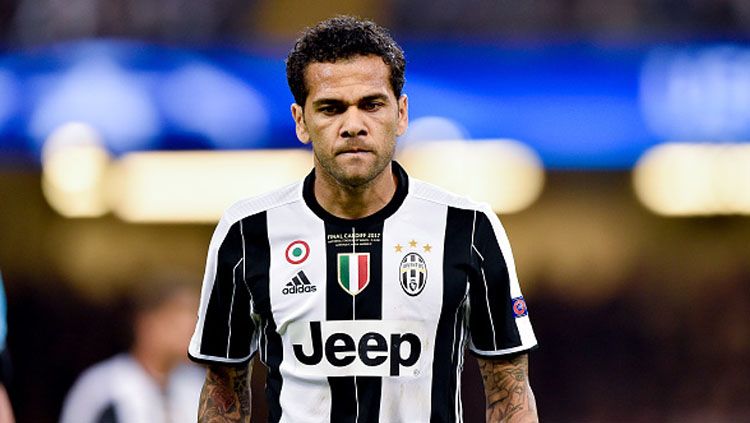 Bek Kanan Sepakbola Terbaik Di Dunia Dani Alves
