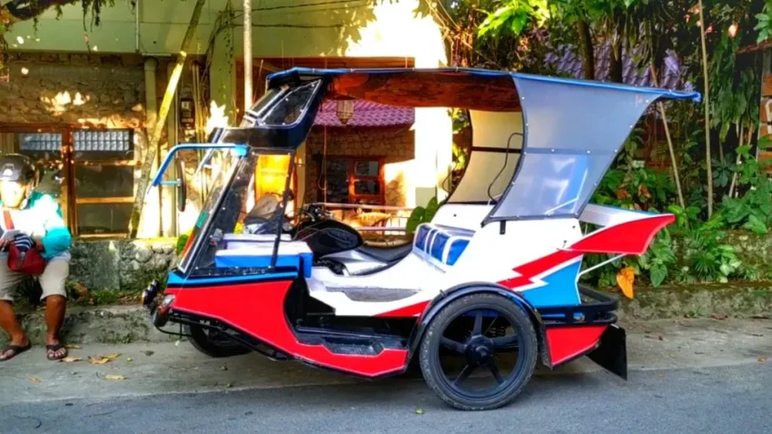 Transportasi Becak Dengan Memiliki Roda Tiga