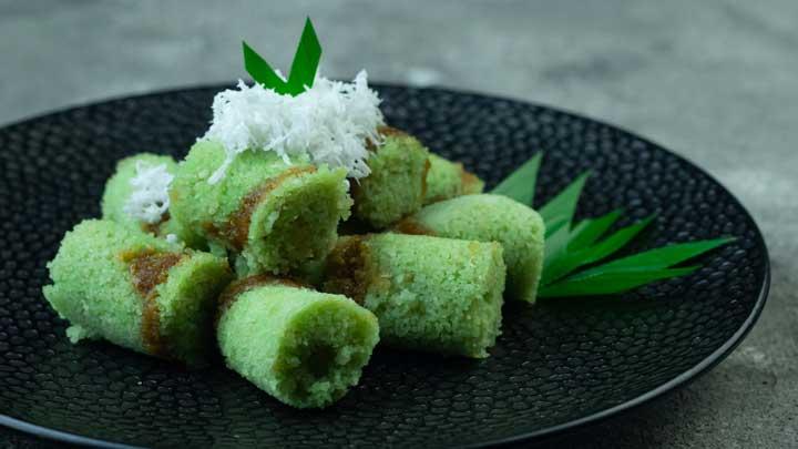 Makanan Unik Tradisional Kue Putu Bambu Cukup Nikmat