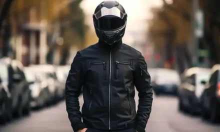 Pelindung Tubuh Jaket Sebagai Pakaian Bagian Luar