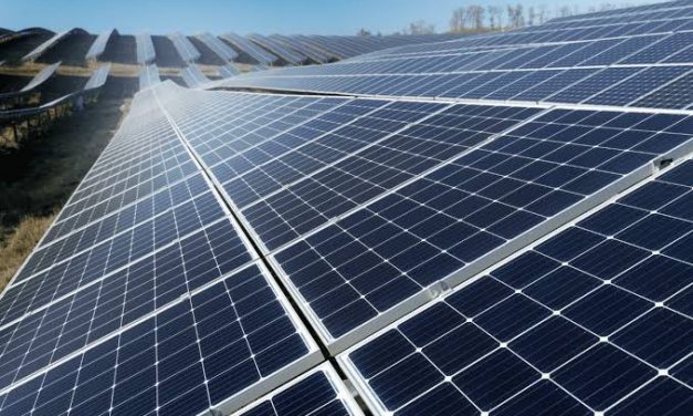Teknologi Canggih Sebuah Perangkat Panel Surya