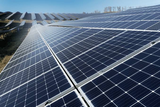 Teknologi Canggih Sebuah Perangkat Panel Surya