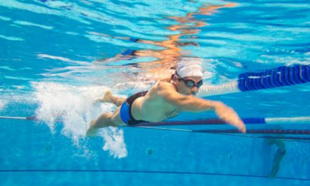 Olahraga Gerakan Tubuh Di Dalam Air Atau Berenang