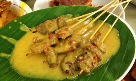 Masakan Tusukan Sate Dengan Banyak Varian Rasa