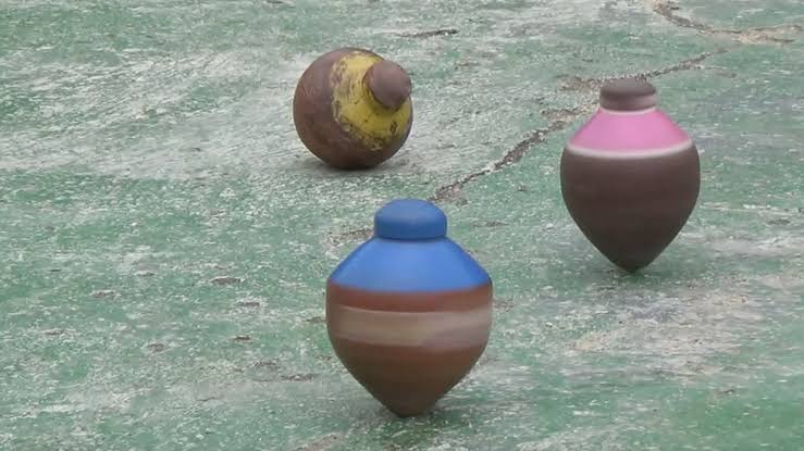 Sebuah Permainan Gasing Yang Seru Di Lakukan